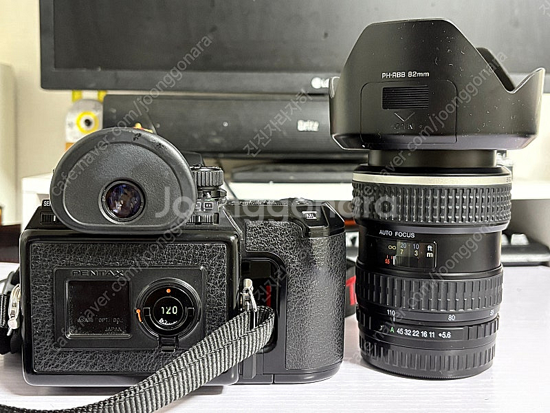 PENTAX 645N + FA 55-110mm--2