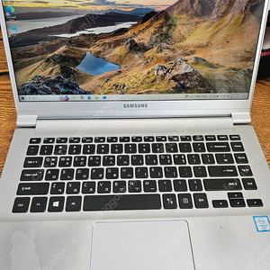 삼성 15인치 초슬림경량 노트북 nt900x5l (15만원)