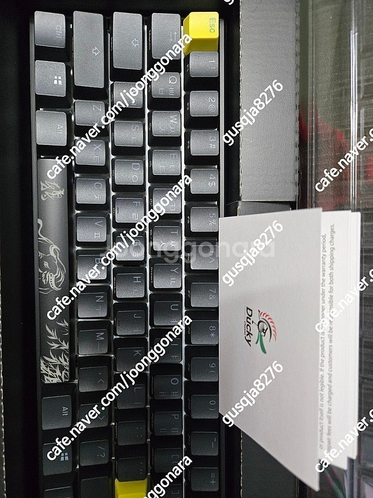 DUCKY MECHA MINI RGB PBT 팝니다/닌...--4