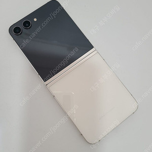 갤럭시 Z플립5 512GB 특A급 크림 무잔상 공기계 중고폰