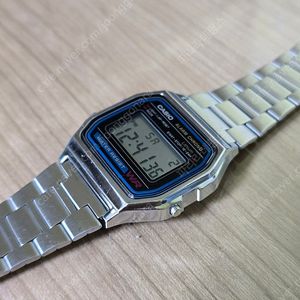 카시오 A158W