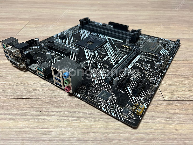ASUS PRIME B550M--1