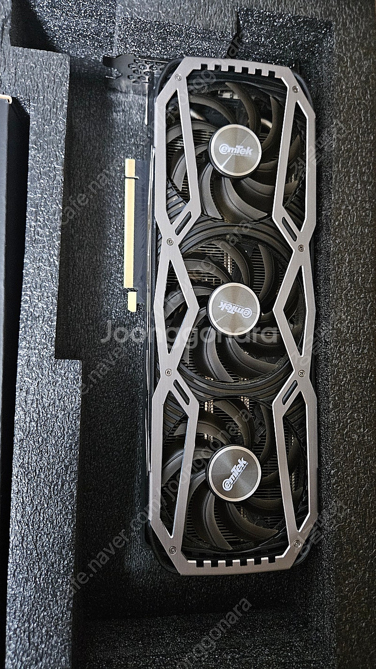 이엠텍 RTX 3060 Ti 블랙에디션--0
