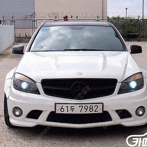 [벤츠]C클래스 W204 C63 AMG 세단 (5인승) ★중고차★중고차매입★전액할부★저신용자★신불자★소액할부★현금★카드 전부 가능합니다!