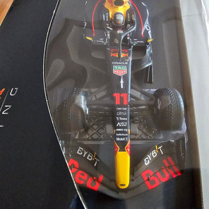 미니 챔프스 1/18 F1 레드불 2022년 5월 모나코GP 우승모델 오라클 레드불 레이싱 RED BULL - F1 RB18 TEAM ORACLE RED BULL RACING 다이