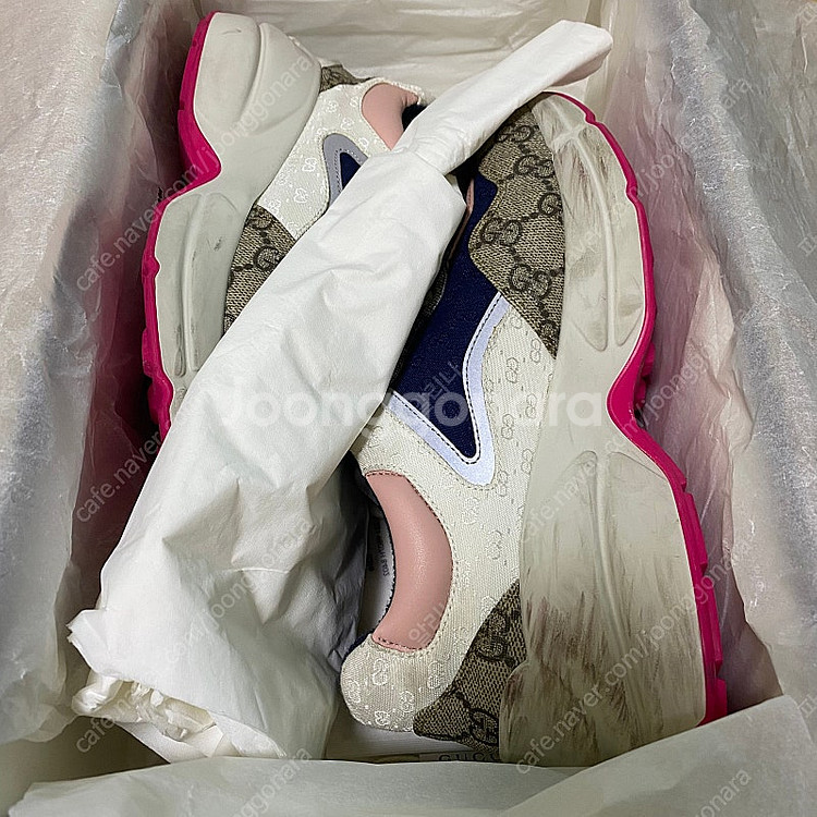 구찌 뉴라이톤 핑크솔 37--2