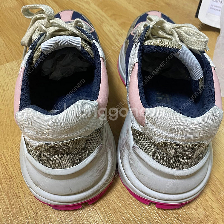 구찌 뉴라이톤 핑크솔 37--4