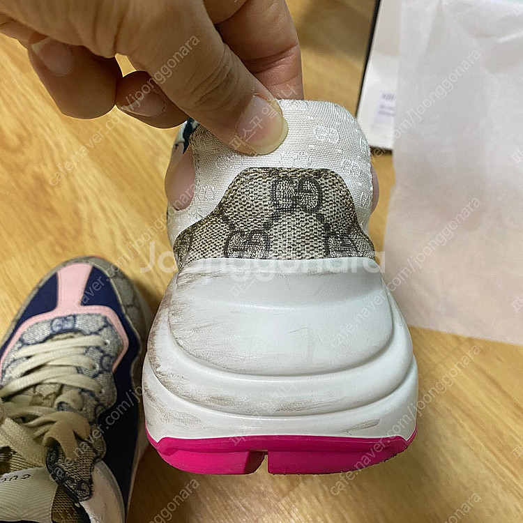 구찌 뉴라이톤 핑크솔 37--6