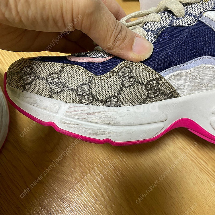 구찌 뉴라이톤 핑크솔 37--8