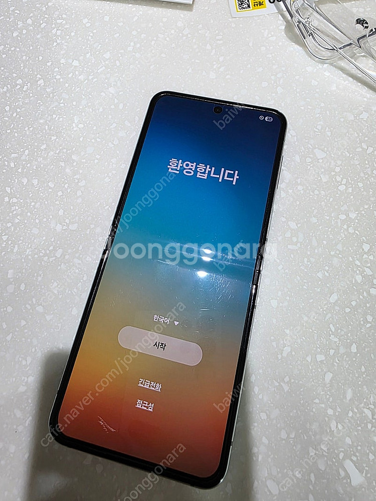 갤럭시 z플립5 512 민트 팝니다.(삼케플 양도 가능...--1