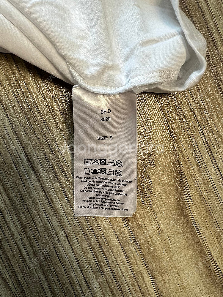 GANNI 나비 티셔츠 S사이즈--2