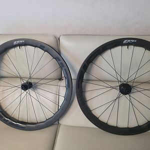 Zipp 짚353nsw. 카본휠