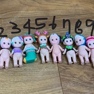 소니엔젤 인형 피규어 및 스미스키 야광 캐릭터 피규어