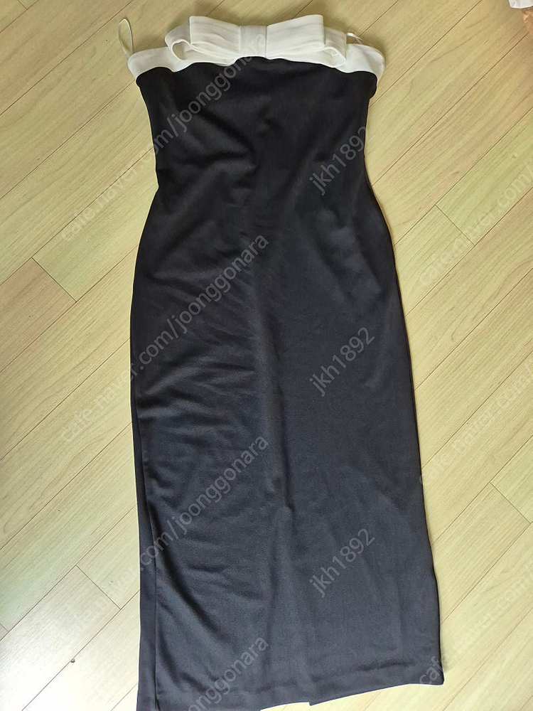 자라 리본 매듭 튜브톱드레스--4