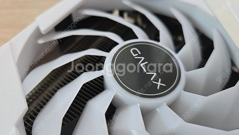 갤럭시 RTX 3060ti ex 화이트 리퍼--2