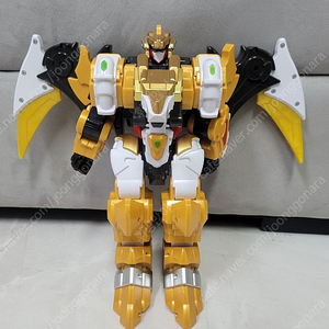 다이노코어 "메가 디파이터 드래곤" 공룡 변신로봇 장난감