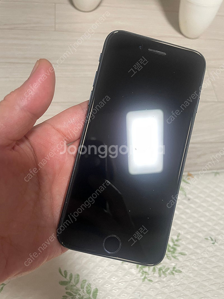 아이폰se3 해외판 무음 128기가--1