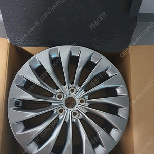eq900 19인치 신품 정품 휠 25만원 팝니다.