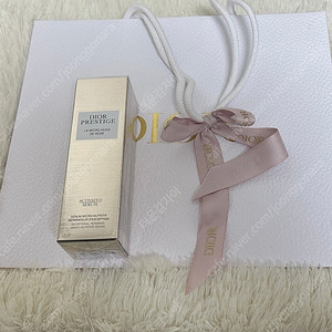 (미개봉) 디올 프레스티지 륄드로즈 세럼 50ml