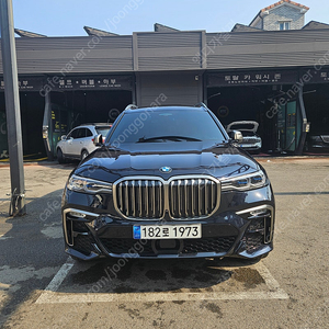 BMW X7 M50i 21년형(보증연장,풀옵션) 팝니다