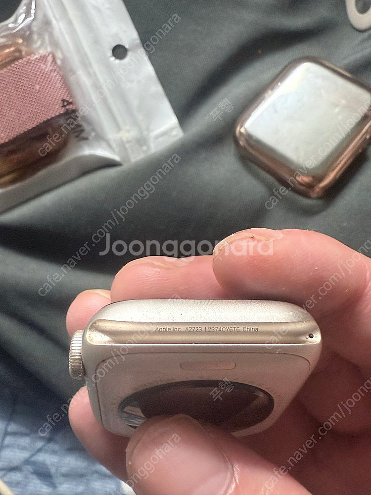 애플워치 SE2 44mm.gps 인기따봉 스타라이트--4