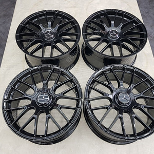 [판매]19인치 사제(중고)휠 벤츠 C63 AMG ST 스타일 유광블랙(분체도장) 판매