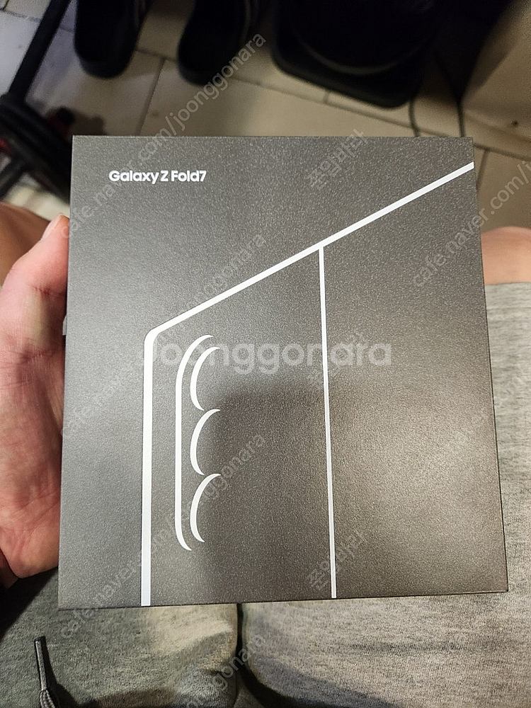갤럭시 폴드7 자급제 미개봉 실버쉐도우--0