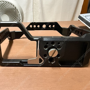 스몰리그 소니 A7R4 / A9II 케이지 2917 판매 합니다