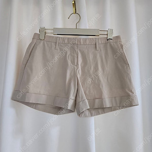 띠어리 베이지 반바지 ㅡ띠어리. 한섬. 타임. 랑방. 미샤. 구호. 오브제. 오즈세컨. 시스템. 쟈딕앤볼테르. 랄프로렌. 막스마라