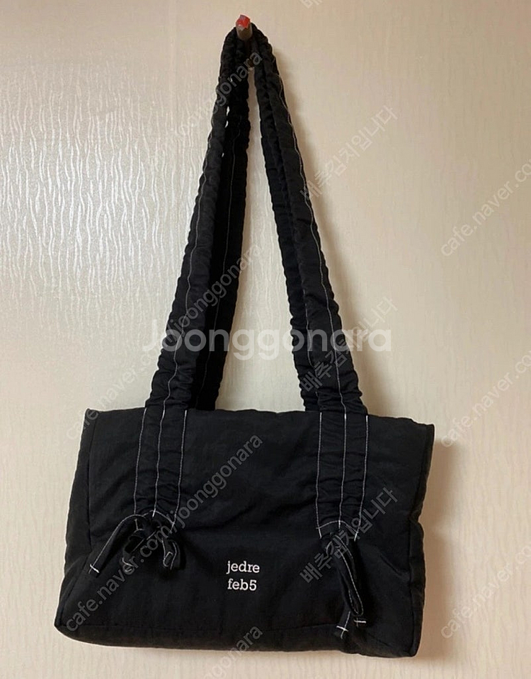 아린 착용 제드레페브5 블랙 숄더백 Butterfly shoulder bag Medium--0