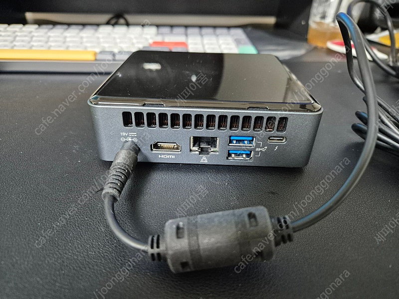 인텔 누크 미니PC NUC10FNK (10세대 i5)--3