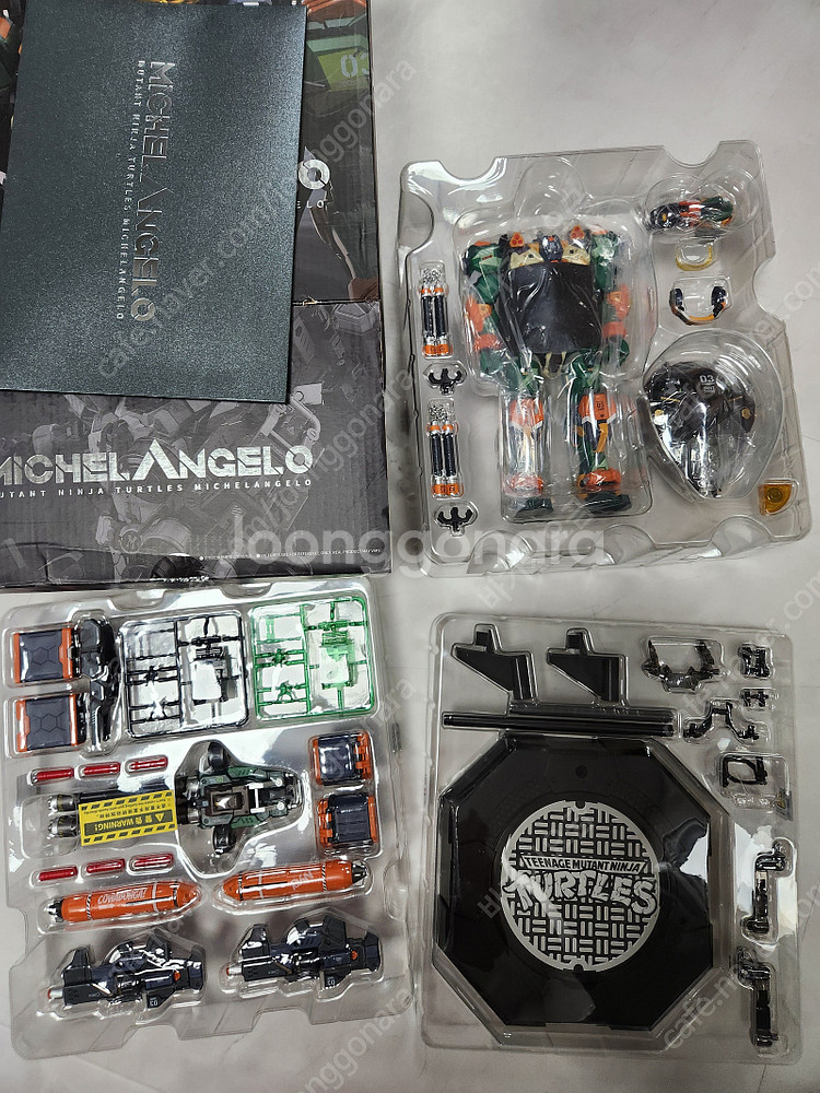 히트보이즈 메카 닌자거북이 레오나르도, 미켈란젤로--1