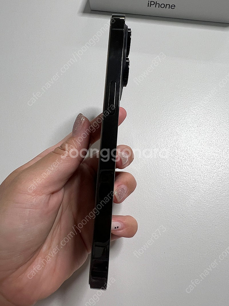 아이폰14 Pro 스페이스블랙 256g(뒷액정깨짐)--2