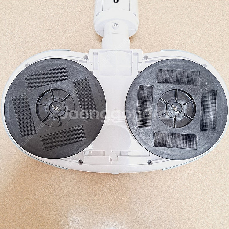 한샘 무선 LED 물분사 물걸레 청소기 새걸레포함 배터...--6