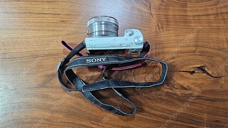 [판매] 소니 NEX-5R 미러리스 카메라 및 16-50mm 렌즈 판매합니다.--8