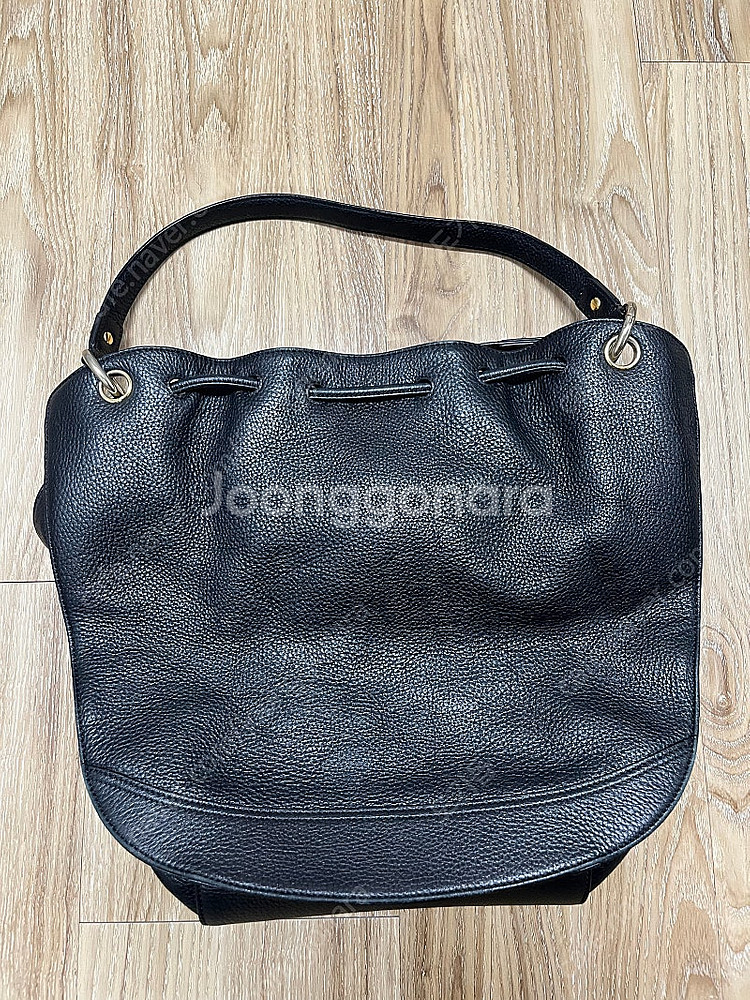 MCM 가죽 숄더백--4