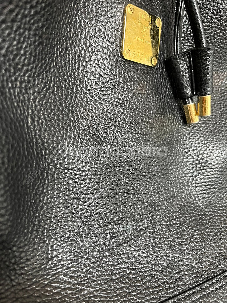 MCM 가죽 숄더백--5