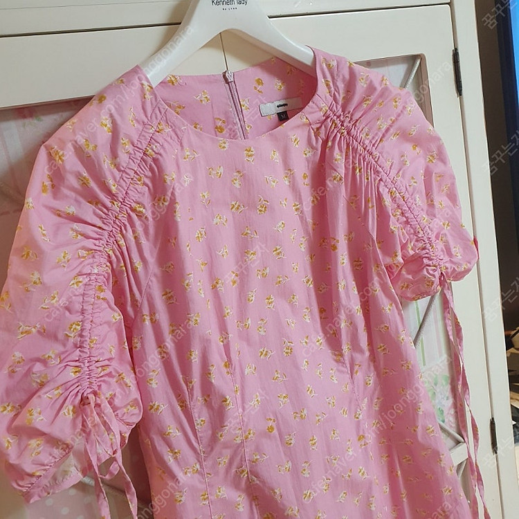 에트몽 자라 라인 지고트 온앤온 잇미샤 샤틴 레니본 케네스레이디 자라 플라스틱아일랜드 에잇세컨즈 롱원피스 니트 스웨... 이미지