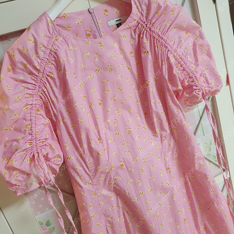 에트몽 자라 라인 지고트 온앤온 잇미샤 샤틴 레니본 케네스레이디 자라 플라스틱아일랜드 에잇세컨즈 롱원피스 니트 스웨... 이미지