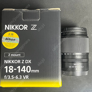 니콘 18-140mm 렌즈
