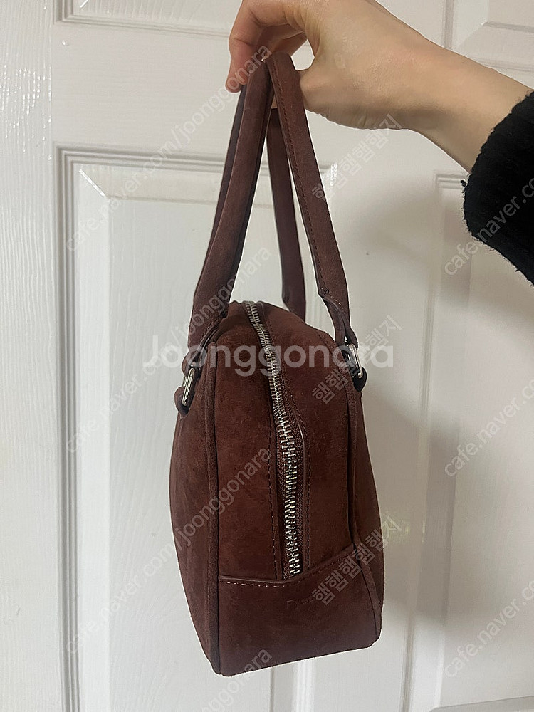 포유온 스웨이드가방 merlin tote brick--4