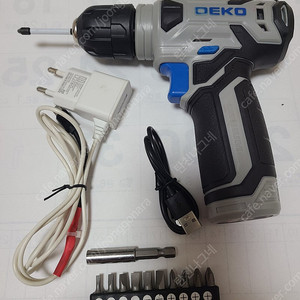DEKO 7.2V 충전 드라이버 판매 합니다