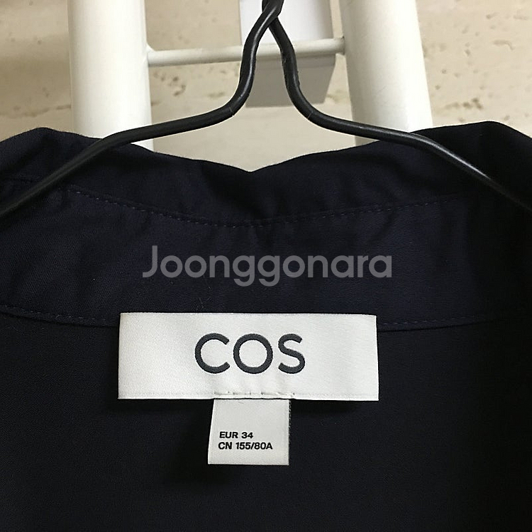COS 코스 원피스 오버사이즈 헴드 칼라 드레스 원피스...--3
