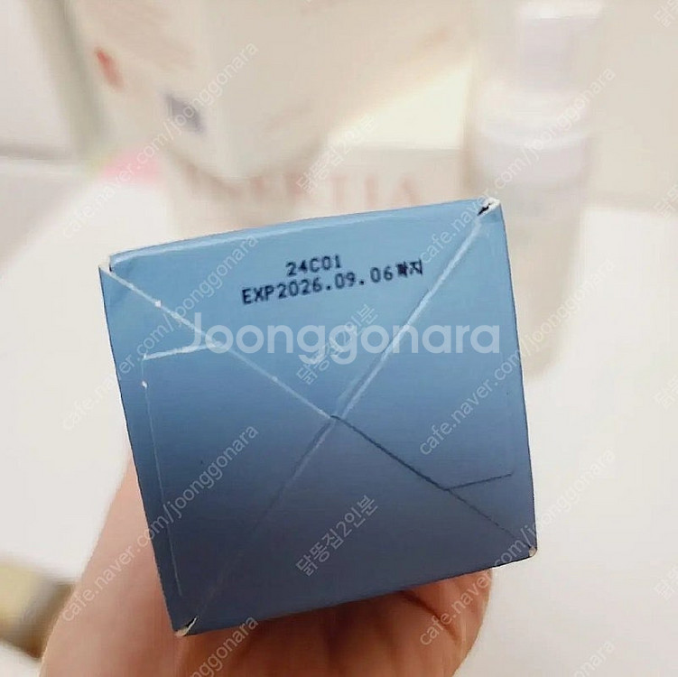 이너시아 생리대 여성청결제--2