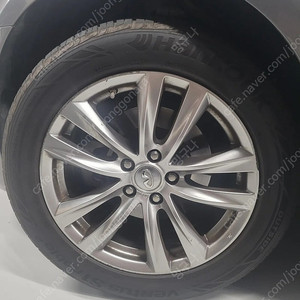 인피니티 Q70 18인치 휠타이어 판매합니다.