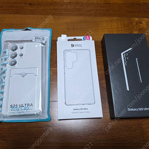 (자급제) (구입: 25년 6월 25일) 갤럭시 S25 울트라 / 블랙 / 256 GB / 케이스 2개 / 삼케플 가입가능 /요금할인 25% 가능
