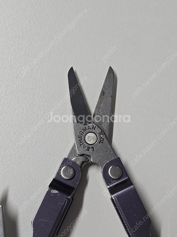 레더맨 마이크라 멀티툴 중고 박스X 착불--6