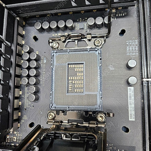 asus z790 hero 팝니다
