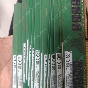 [신림 대학동/직거래 or 택배거래삼성 ddr3 12800 8gb 4장(2.5)]klevv 3200 16gb(3.0)삼성DDR4 2666 16gb(3.5) 32gb(6.5)/DDR