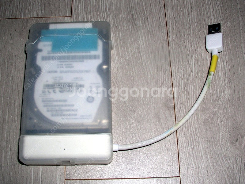 외장하드 500GB 9천--0